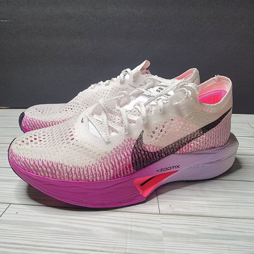 Nike ZoomX Vaporfly 3 Men's Size 8 or Women's size 9.5 Vivid Purple DV4129-104